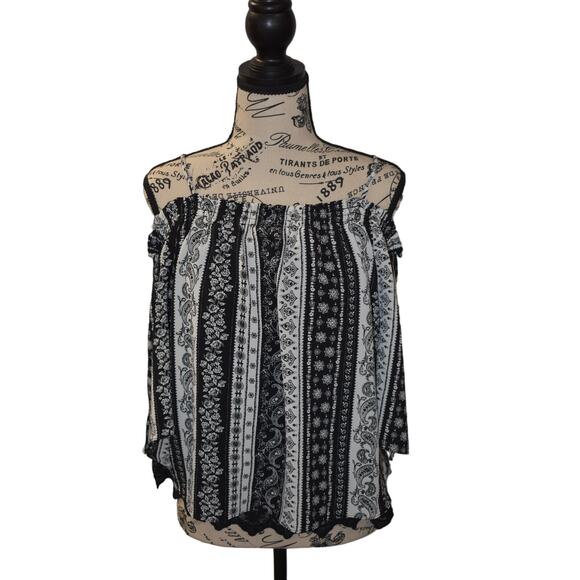 Iz Byer Tops - IZ Byer Black off Shoulder Top Lace Hem Size S